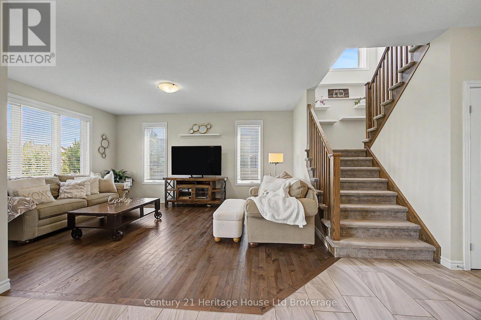91 Boyd Boulevard, Zorra (Thamesford), Ontario  N0M 2M0 - Photo 10 - X13754222