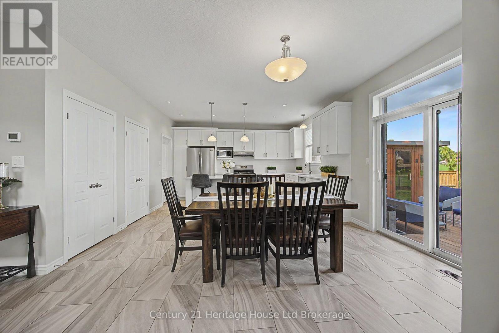 91 Boyd Boulevard, Zorra (Thamesford), Ontario  N0M 2M0 - Photo 11 - X13754222