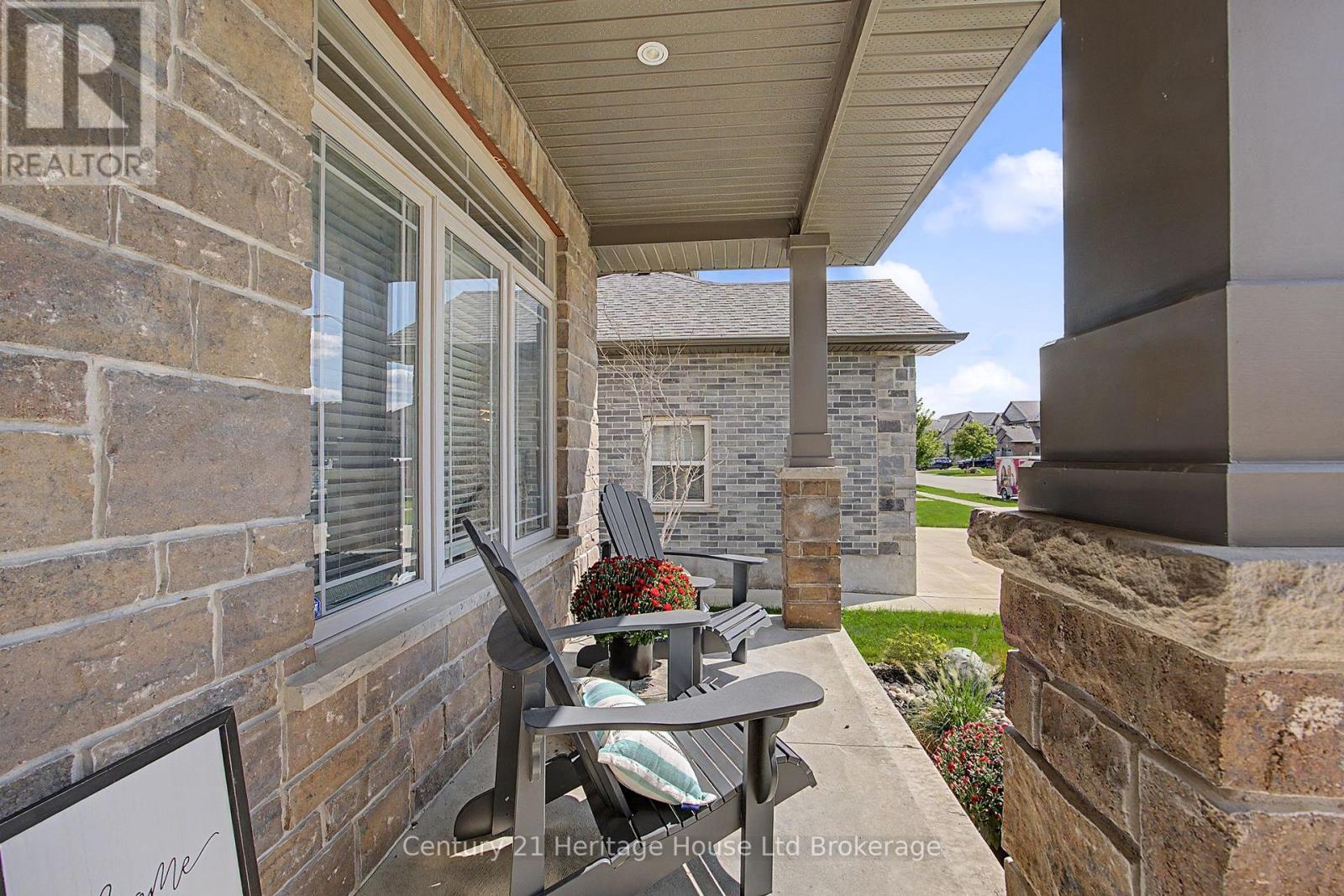 91 Boyd Boulevard, Zorra (Thamesford), Ontario  N0M 2M0 - Photo 4 - X13754222