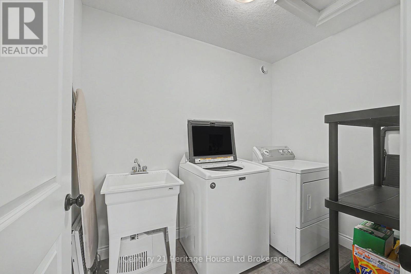18 Darlison Drive, Zorra (Thamesford), Ontario  N0M 2M0 - Photo 10 - X13754792
