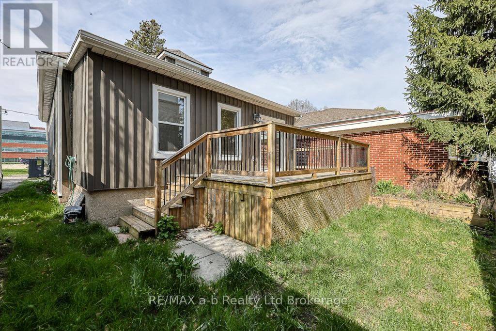 510 King Street, Woodstock (Woodstock - South), Ontario  N4S 1M8 - Photo 2 - X13756546