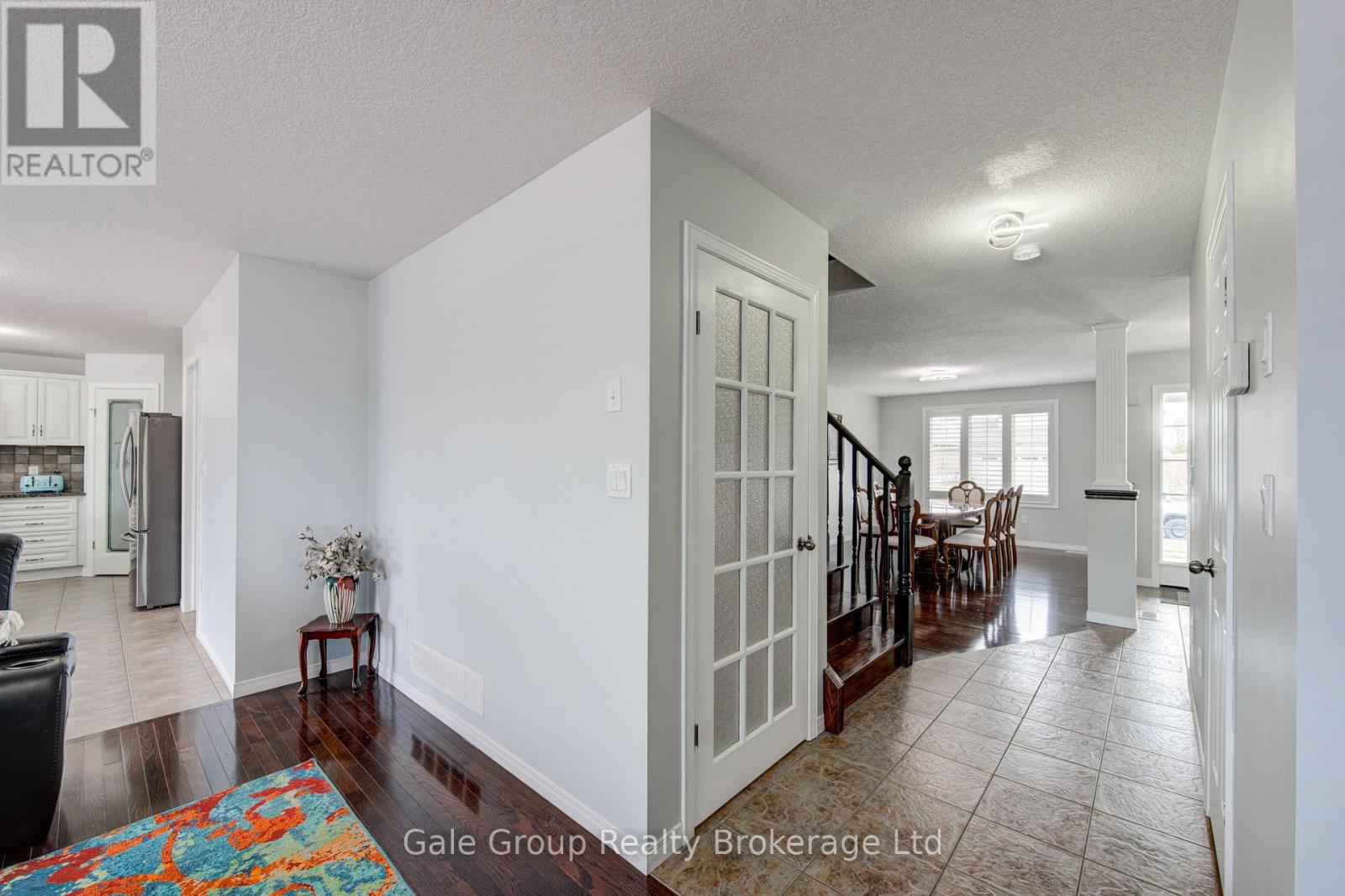 386 Fairway Road, Woodstock (Woodstock - North), Ontario  N4T 0E1 - Photo 8 - X13758094