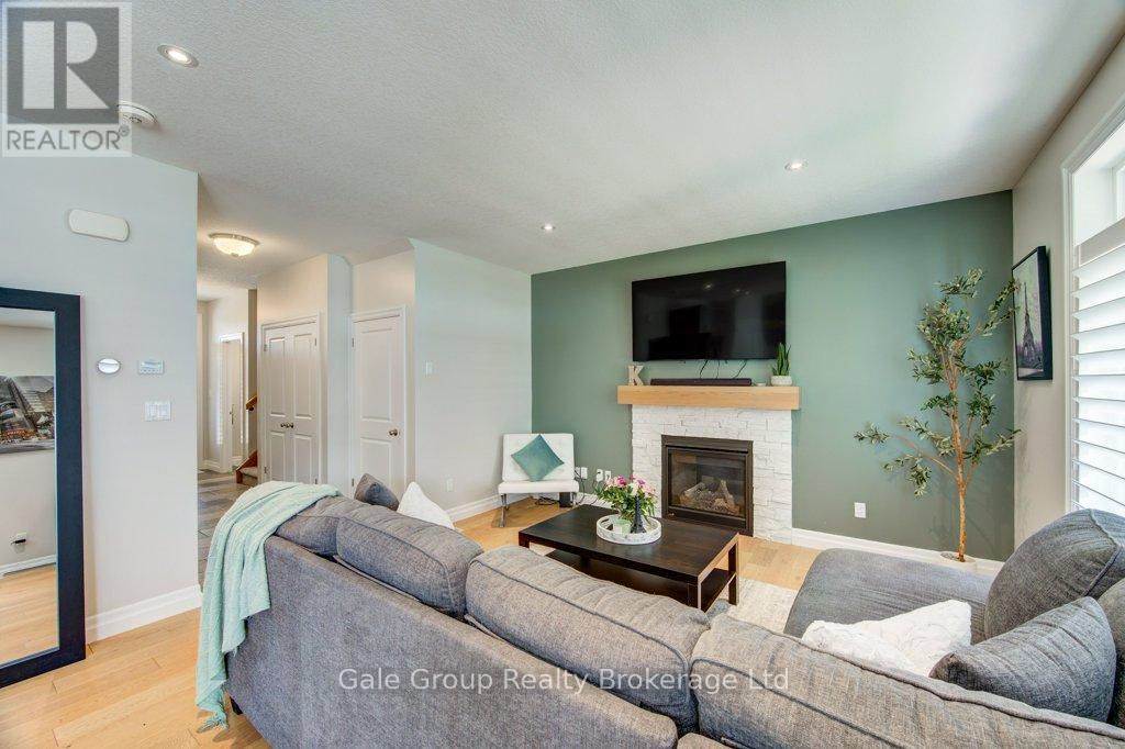 971 Downing Drive, Woodstock (Woodstock - North), Ontario  N4T 0K4 - Photo 18 - X13763944