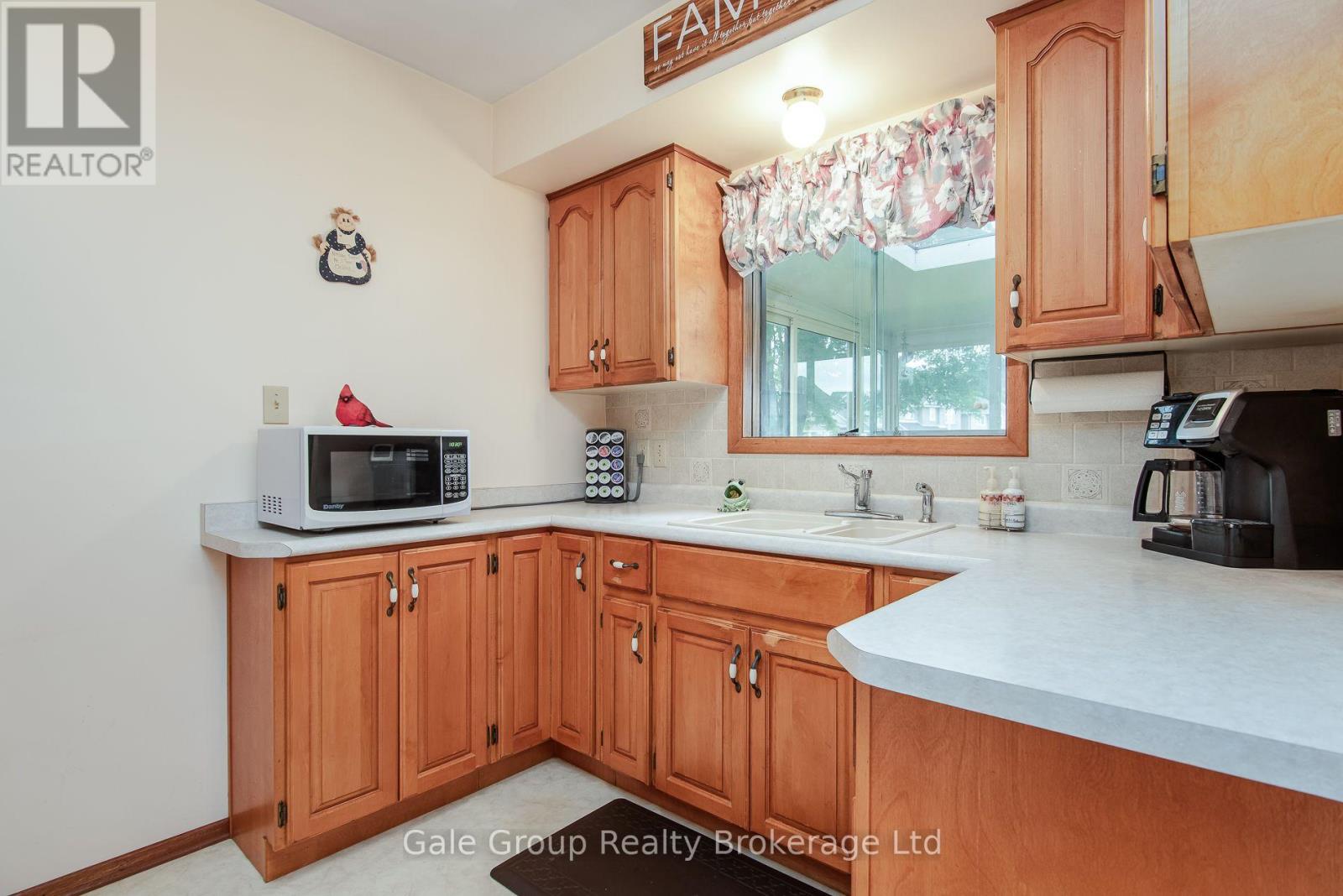 20 George Street E, East Zorra-Tavistock (Innerkip), Ontario  N0J 1M0 - Photo 11 - X13764022