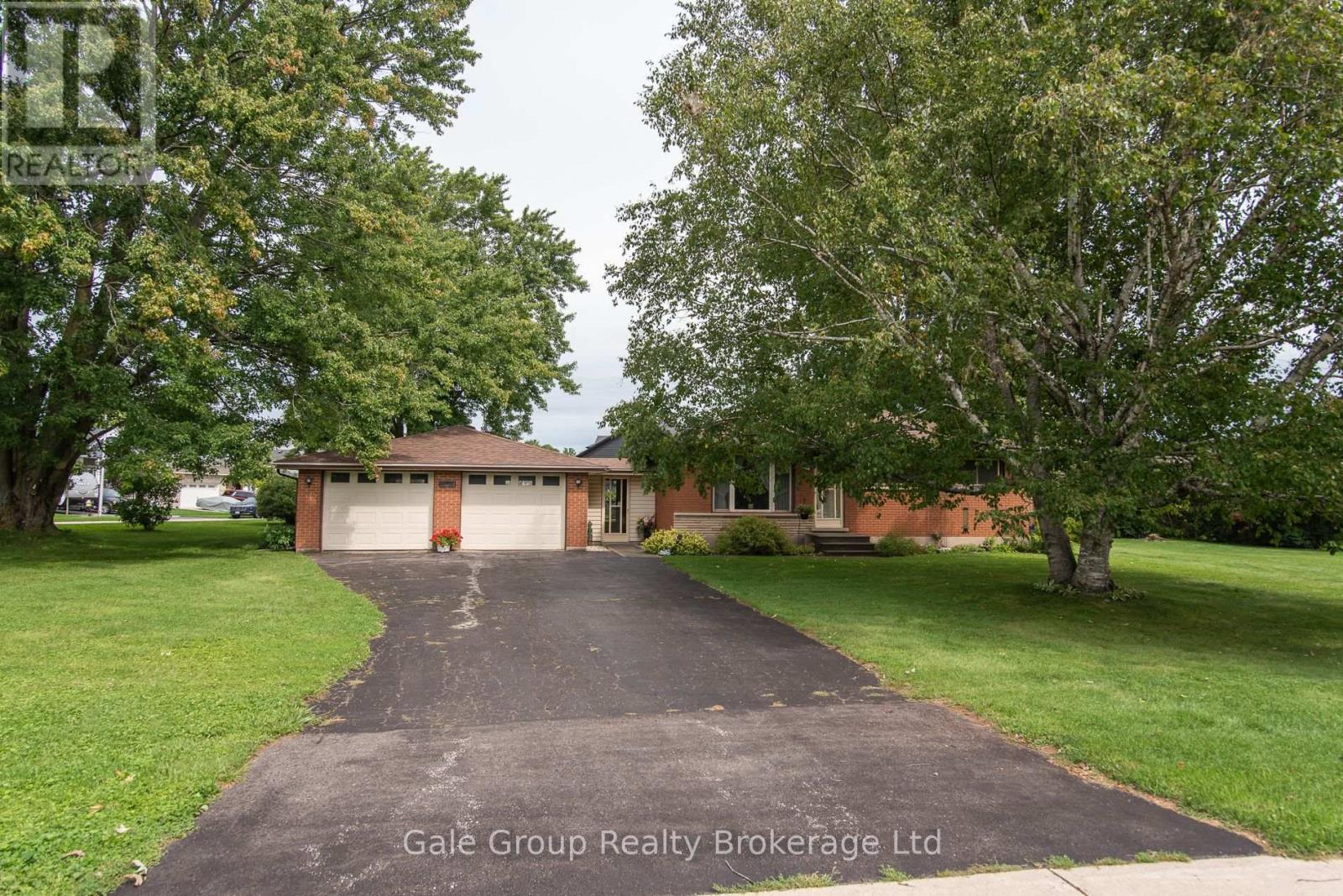 20 George Street E, East Zorra-Tavistock (Innerkip), Ontario  N0J 1M0 - Photo 3 - X13764022