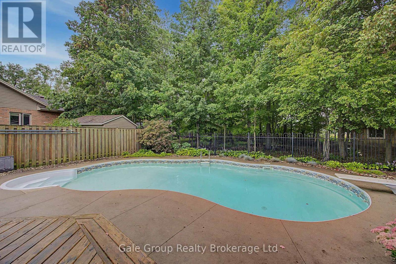 65 Wintergreen Crescent, Norfolk (Delhi), Ontario  N4B 2W5 - Photo 4 - X13764946