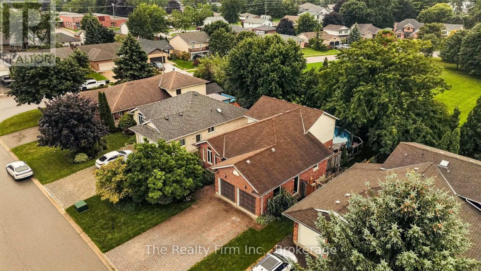 55 Mason Drive, Ingersoll (Ingersoll - South), Ontario  N5C 4A4 - Photo 4 - X13765640