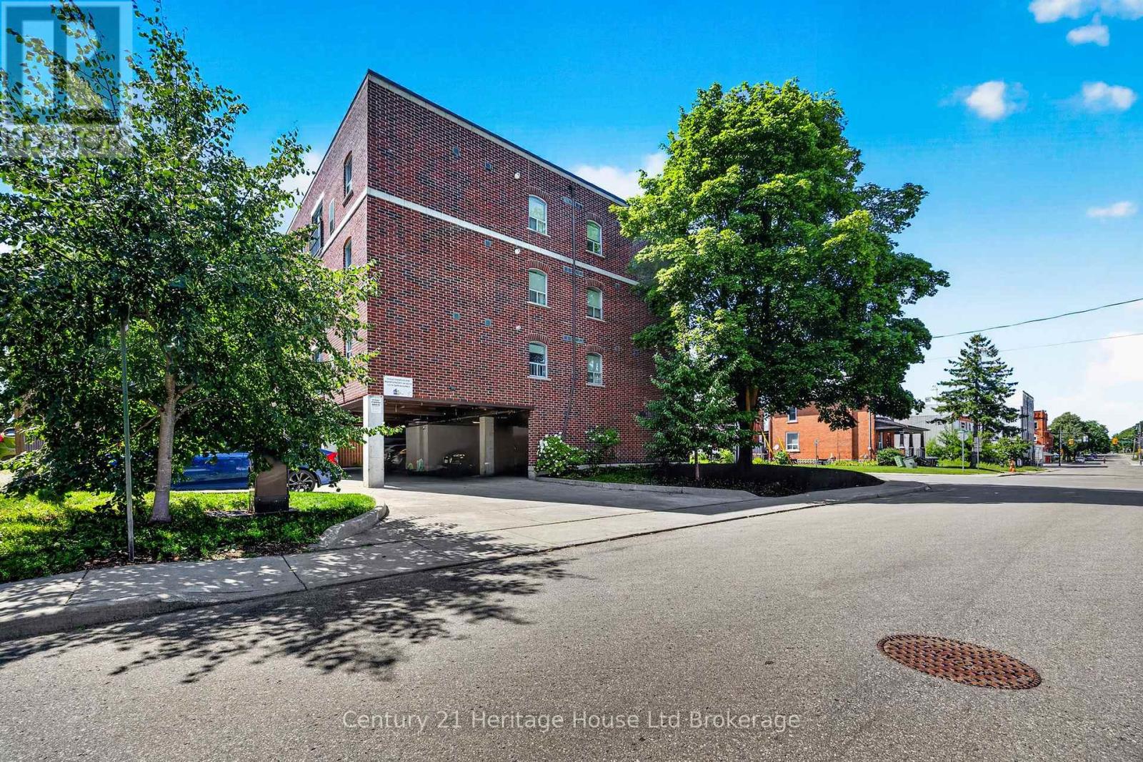 301 - 34 Brock Street, Woodstock (Woodstock - South), Ontario  N4S 3B5 - Photo 23 - X13766138