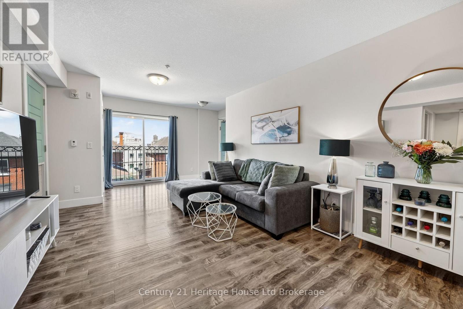 301 - 34 Brock Street, Woodstock (Woodstock - South), Ontario  N4S 3B5 - Photo 6 - X13766138