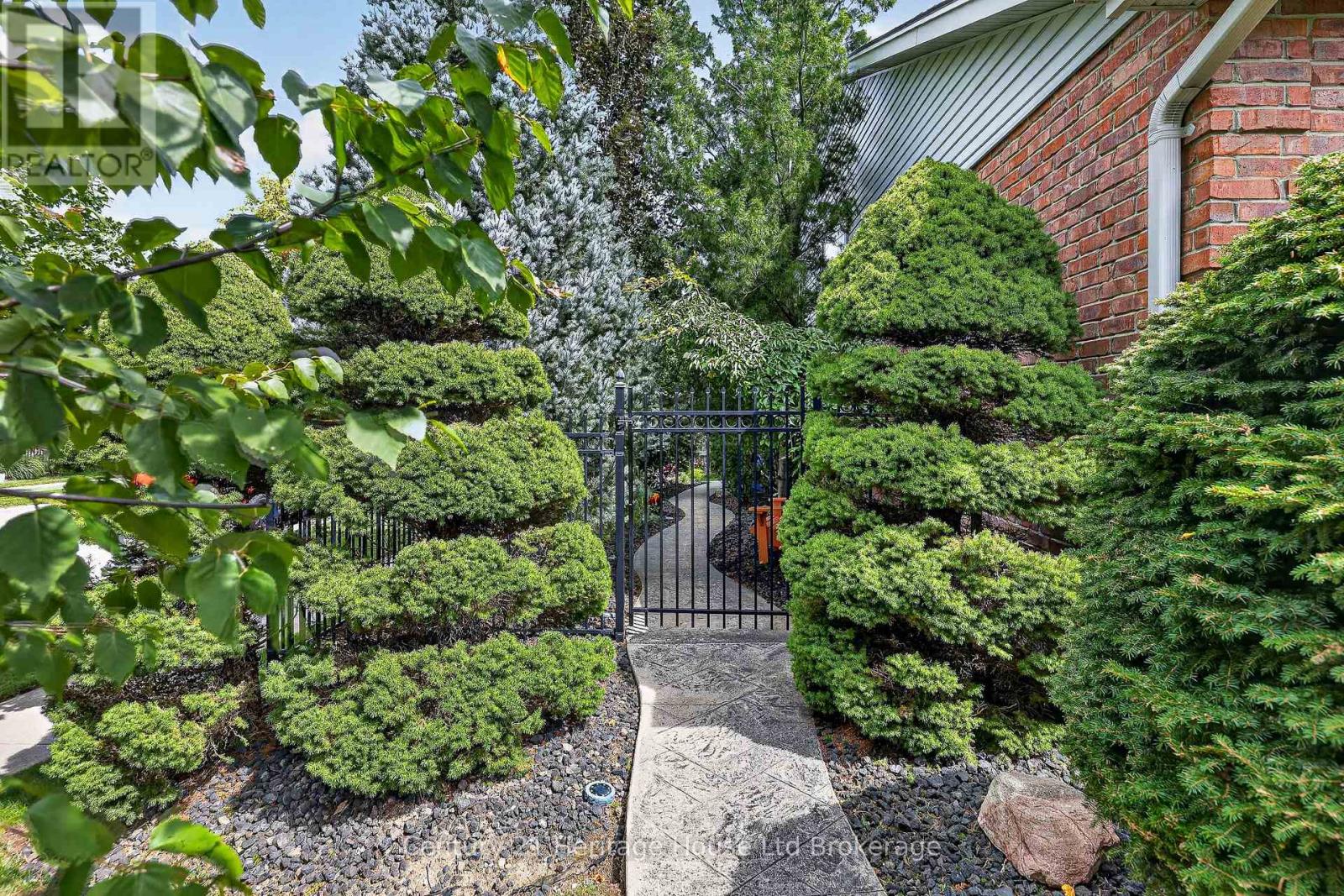 514 Parrott Place, Woodstock (Woodstock - North), Ontario  N4T 1V7 - Photo 36 - X13768842