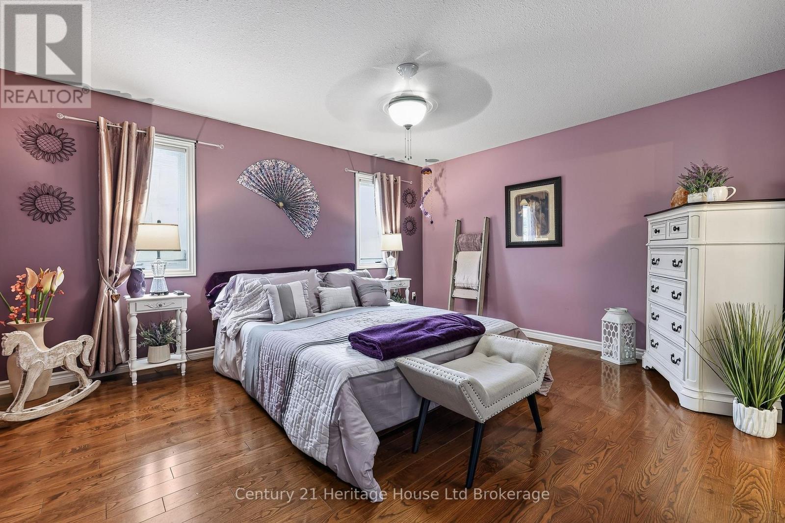 514 Parrott Place, Woodstock (Woodstock - North), Ontario  N4T 1V7 - Photo 4 - X13768842