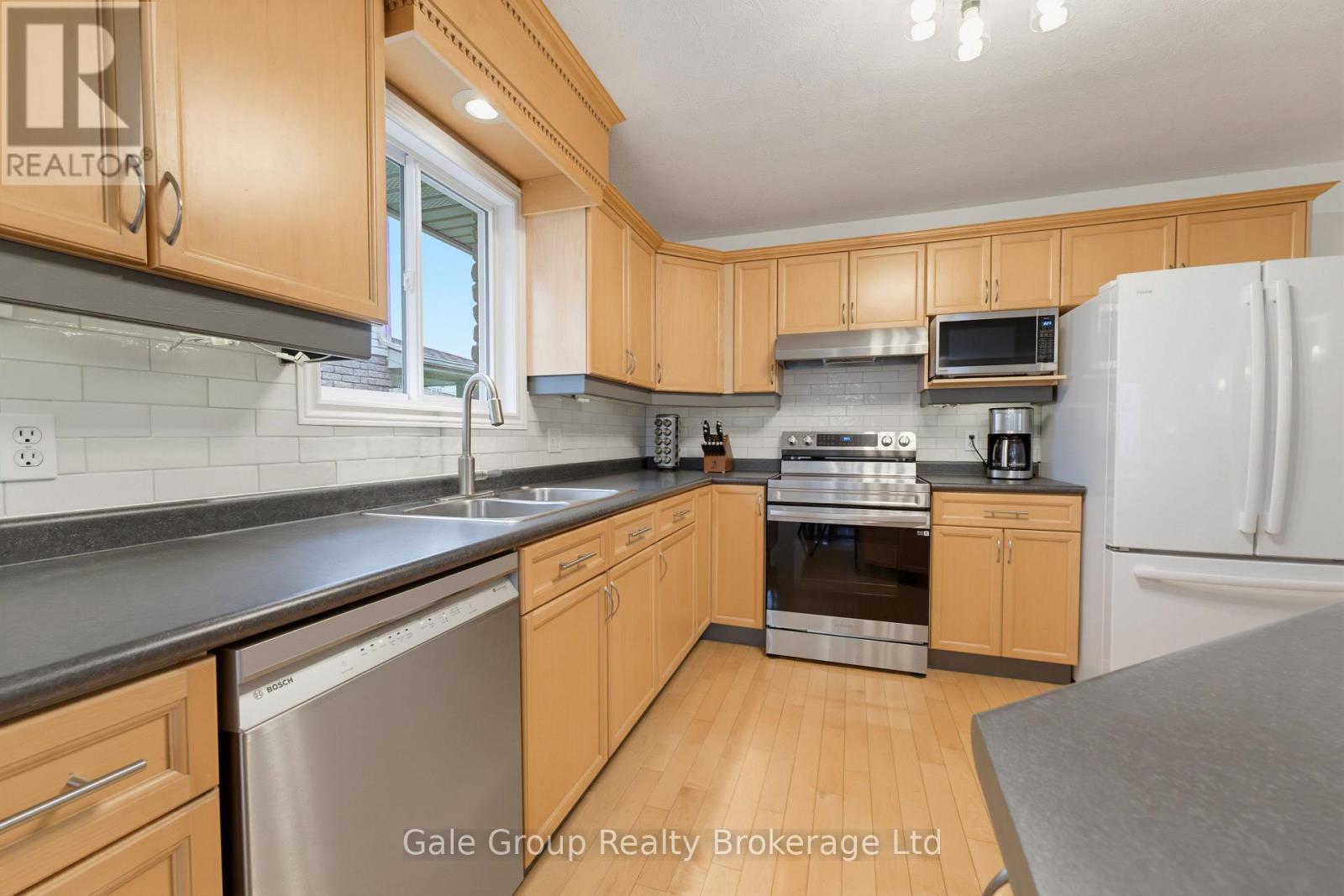 471 Ontario Street, Woodstock (Woodstock - South), Ontario  N4V 1G7 - Photo 11 - X13769200