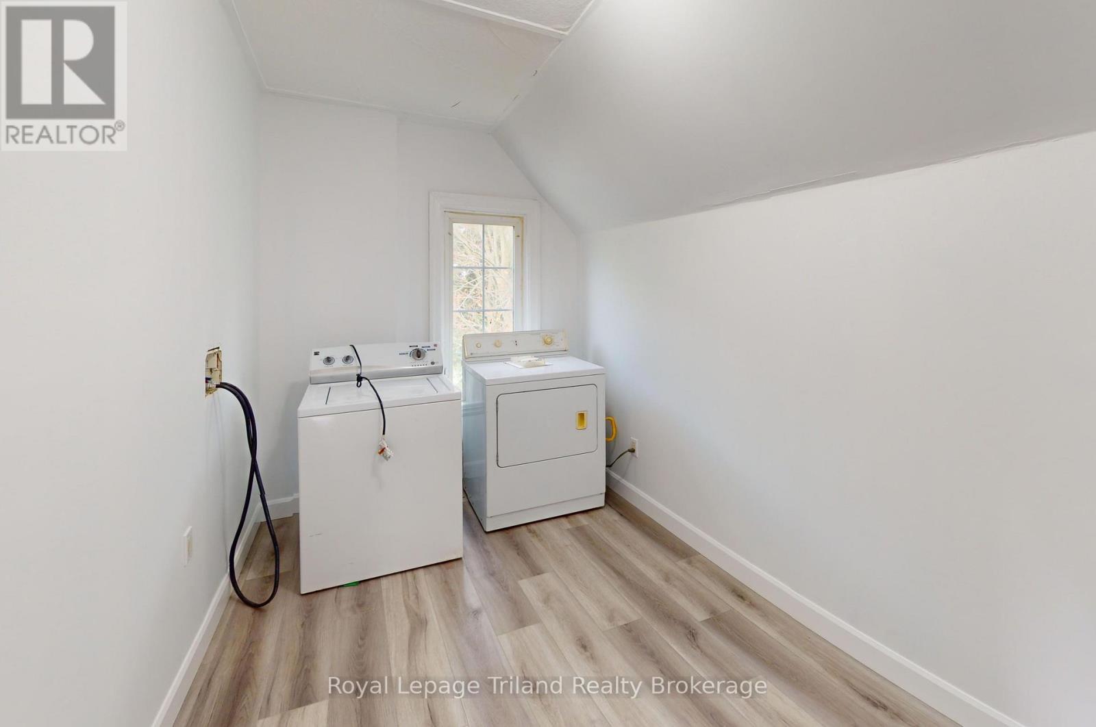 279 Vansittart Avenue, Woodstock (Woodstock - North), Ontario  N4S 6G4 - Photo 21 - X13769956