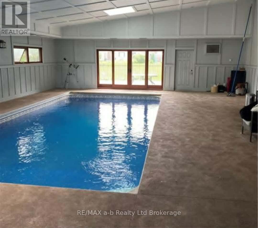 241 Pittock Park Road, Woodstock (Woodstock - North), Ontario  N4S 7W2 - Photo 11 - X13770418