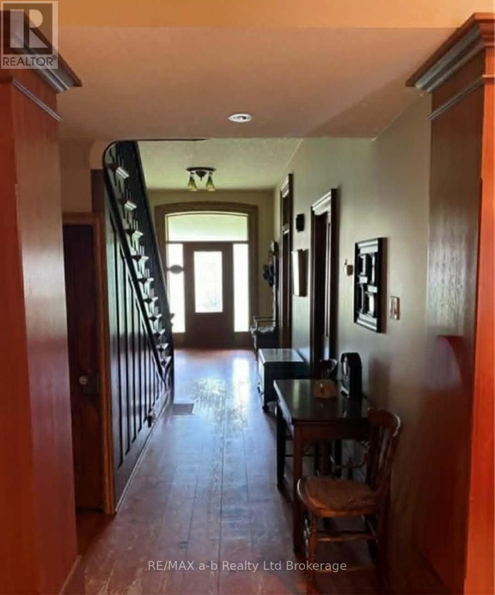 241 Pittock Park Road, Woodstock (Woodstock - North), Ontario  N4S 7W2 - Photo 5 - X13770418