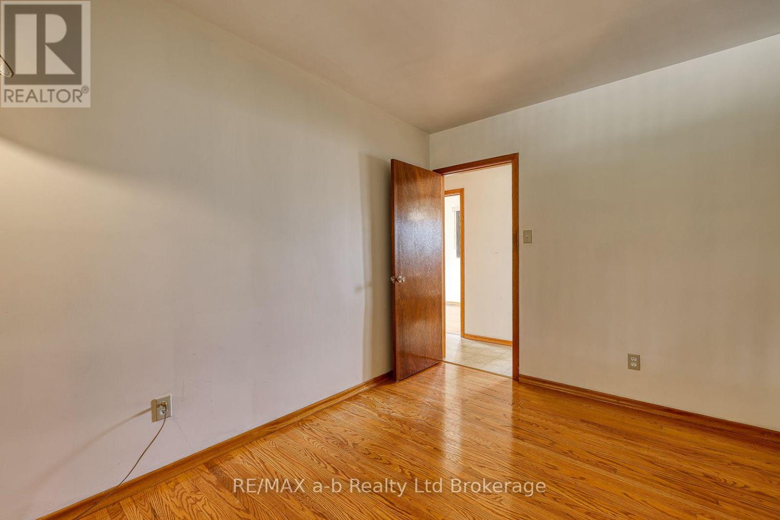 26 Glenn Avenue, Ingersoll (Ingersoll - South), Ontario  N5C 2C8 - Photo 30 - X13773598