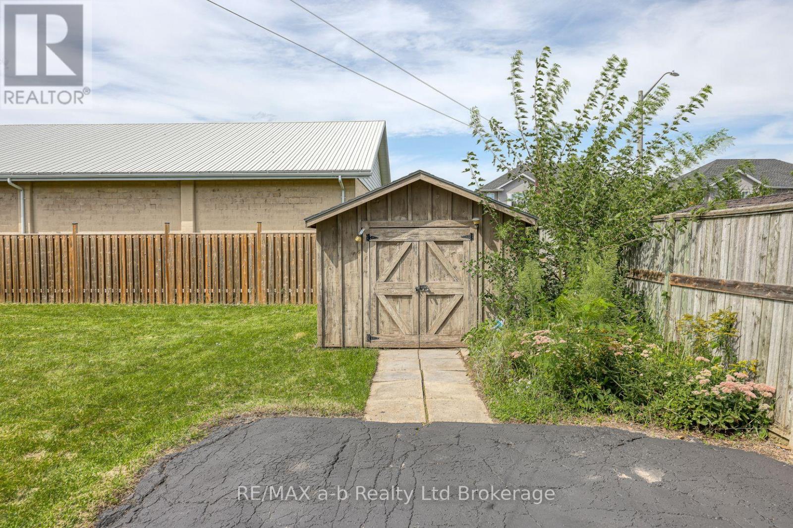26 Glenn Avenue, Ingersoll (Ingersoll - South), Ontario  N5C 2C8 - Photo 7 - X13773598