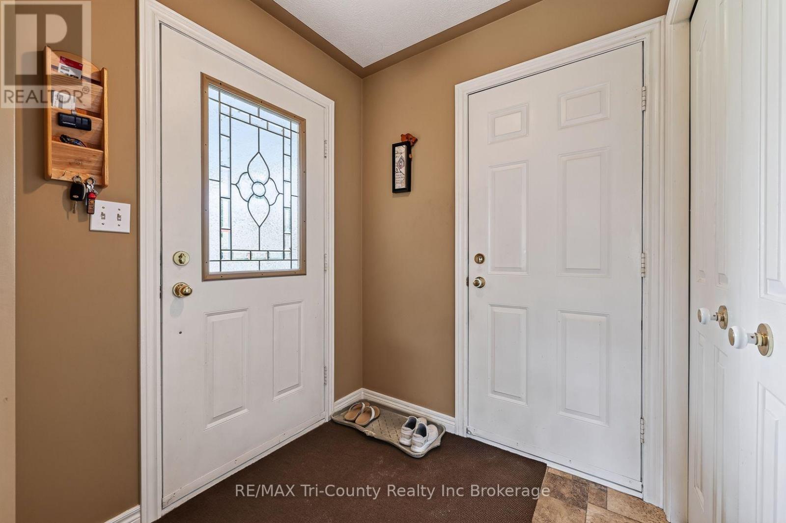 22 St Michael's Street, Norfolk (Delhi), Ontario  N4B 3C8 - Photo 14 - X13774282