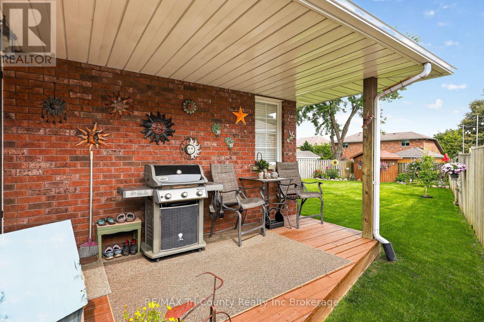 22 St Michael's Street, Norfolk (Delhi), Ontario  N4B 3C8 - Photo 34 - X13774282