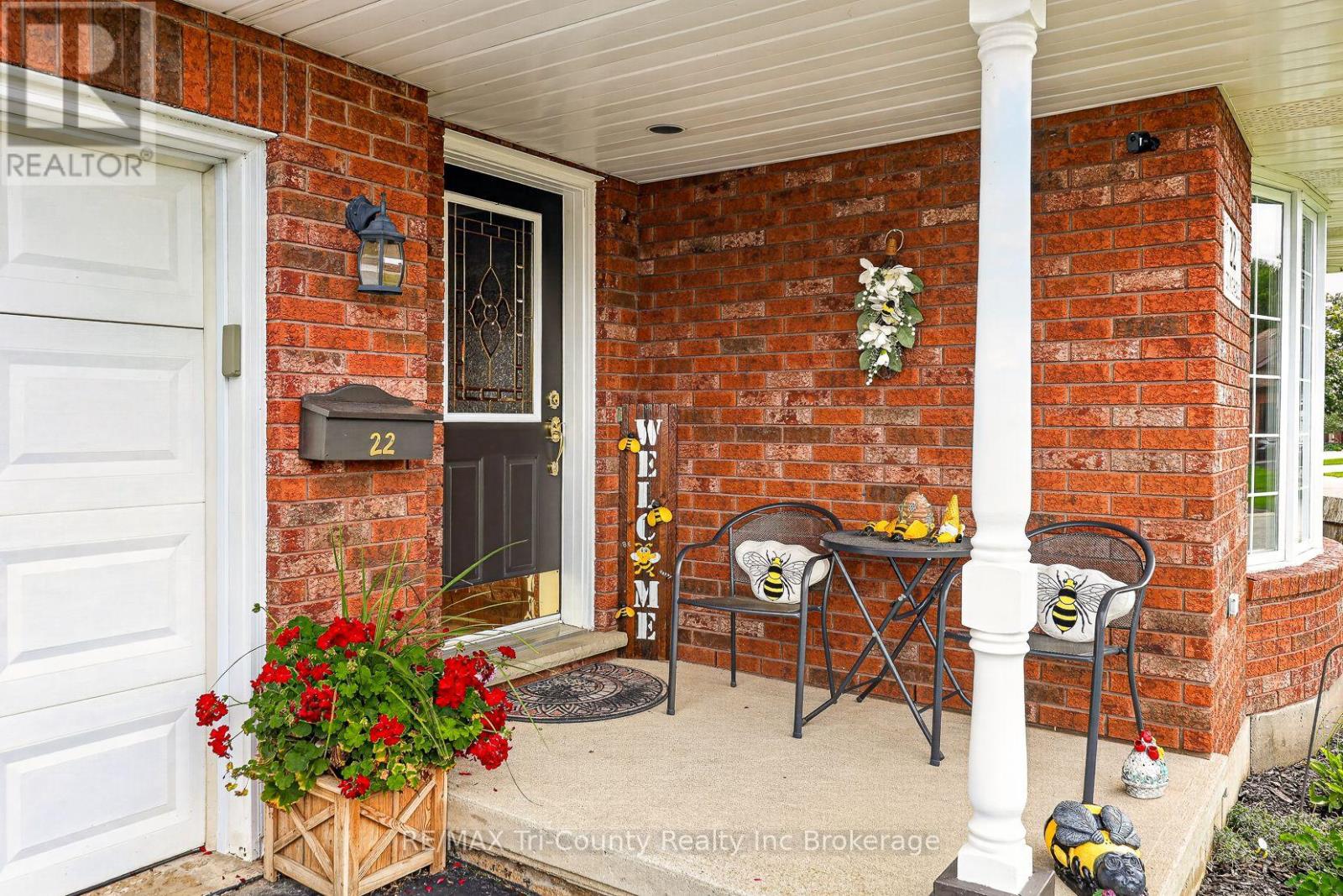 22 St Michael's Street, Norfolk (Delhi), Ontario  N4B 3C8 - Photo 39 - X13774282