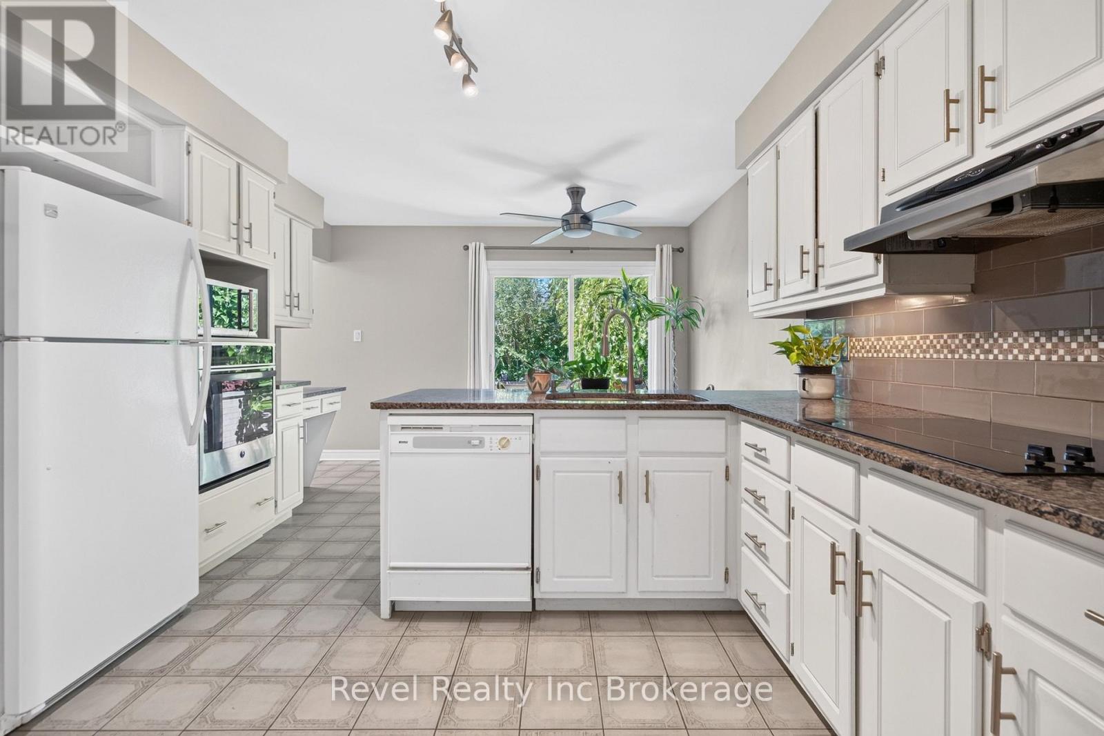 16 - 163 Pine Valley Drive, London South (South N), Ontario  N6J 4R1 - Photo 13 - X13774320