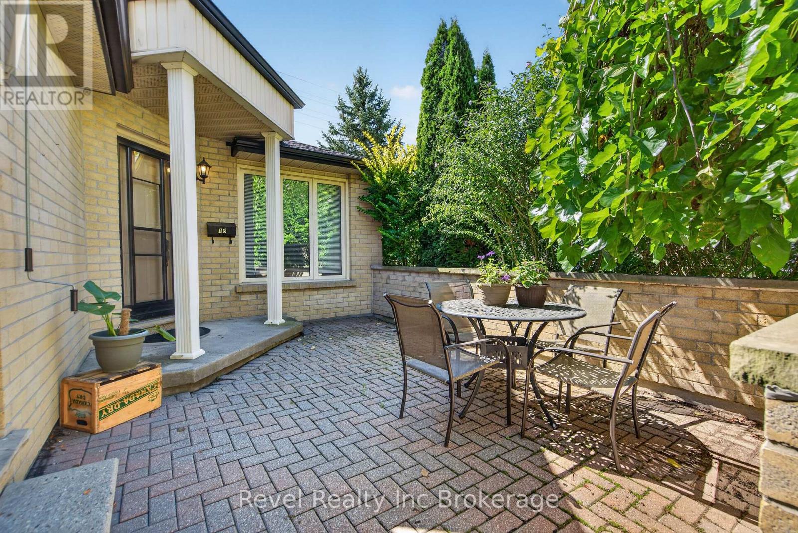 16 - 163 Pine Valley Drive, London South (South N), Ontario  N6J 4R1 - Photo 4 - X13774320