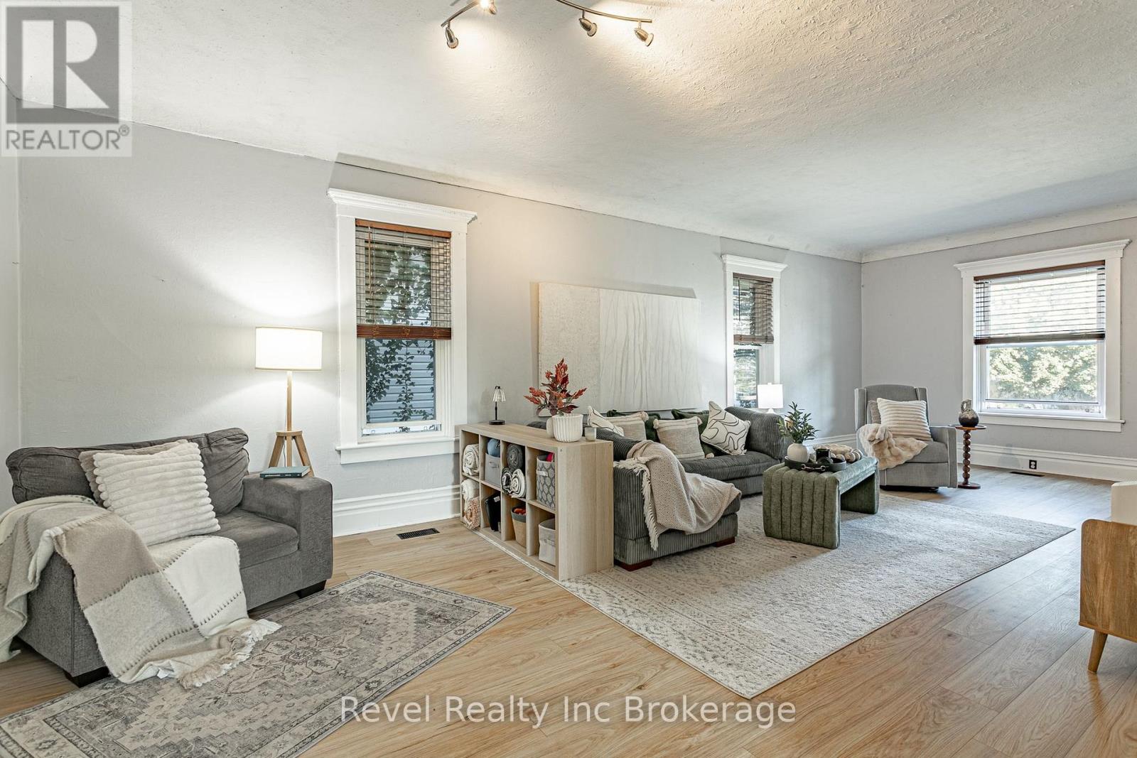 131 King Street E, Ingersoll (Ingersoll - South), Ontario  N5C 1G8 - Photo 12 - X13778426