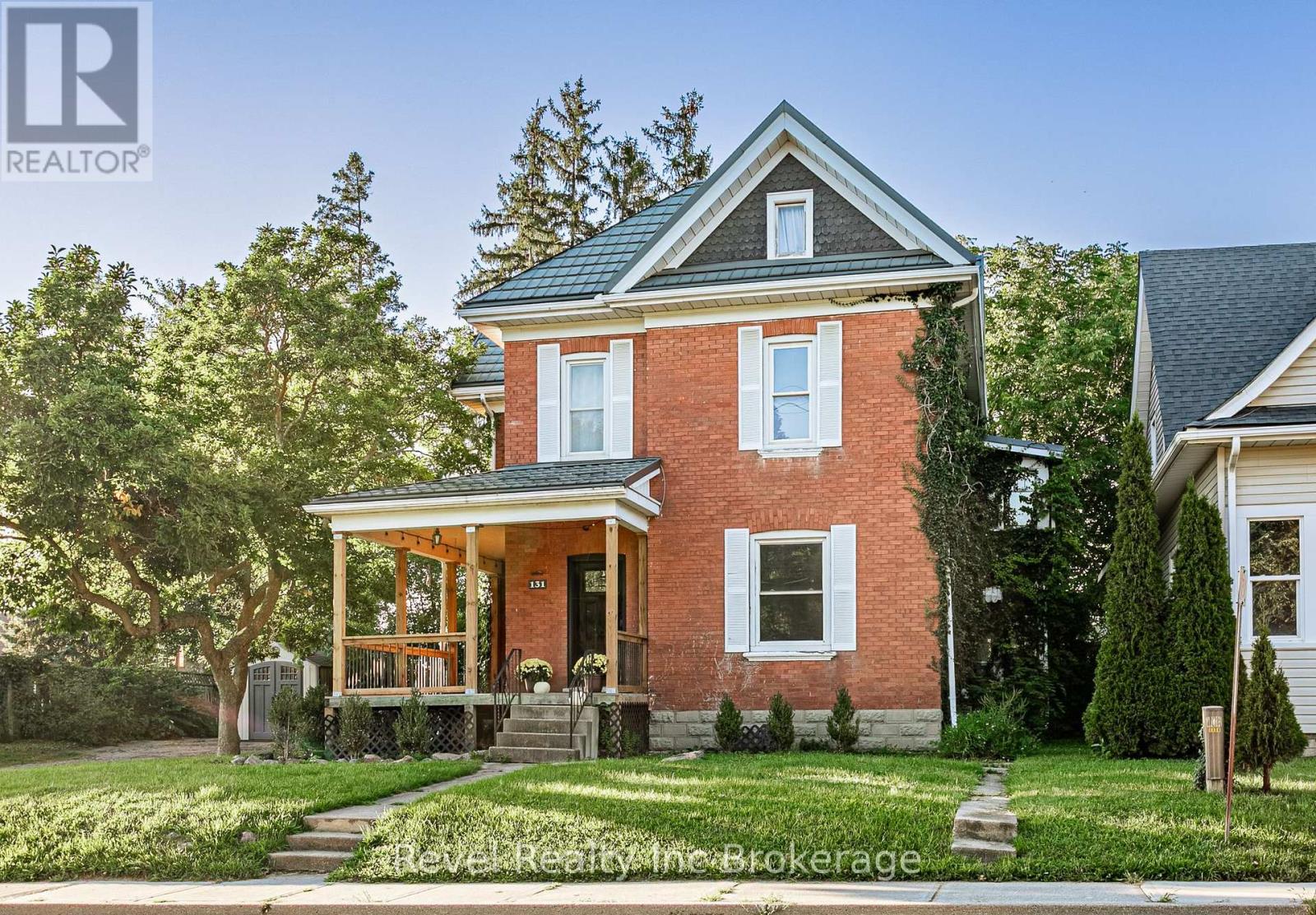 131 King Street E, Ingersoll (Ingersoll - South), Ontario  N5C 1G8 - Photo 2 - X13778426