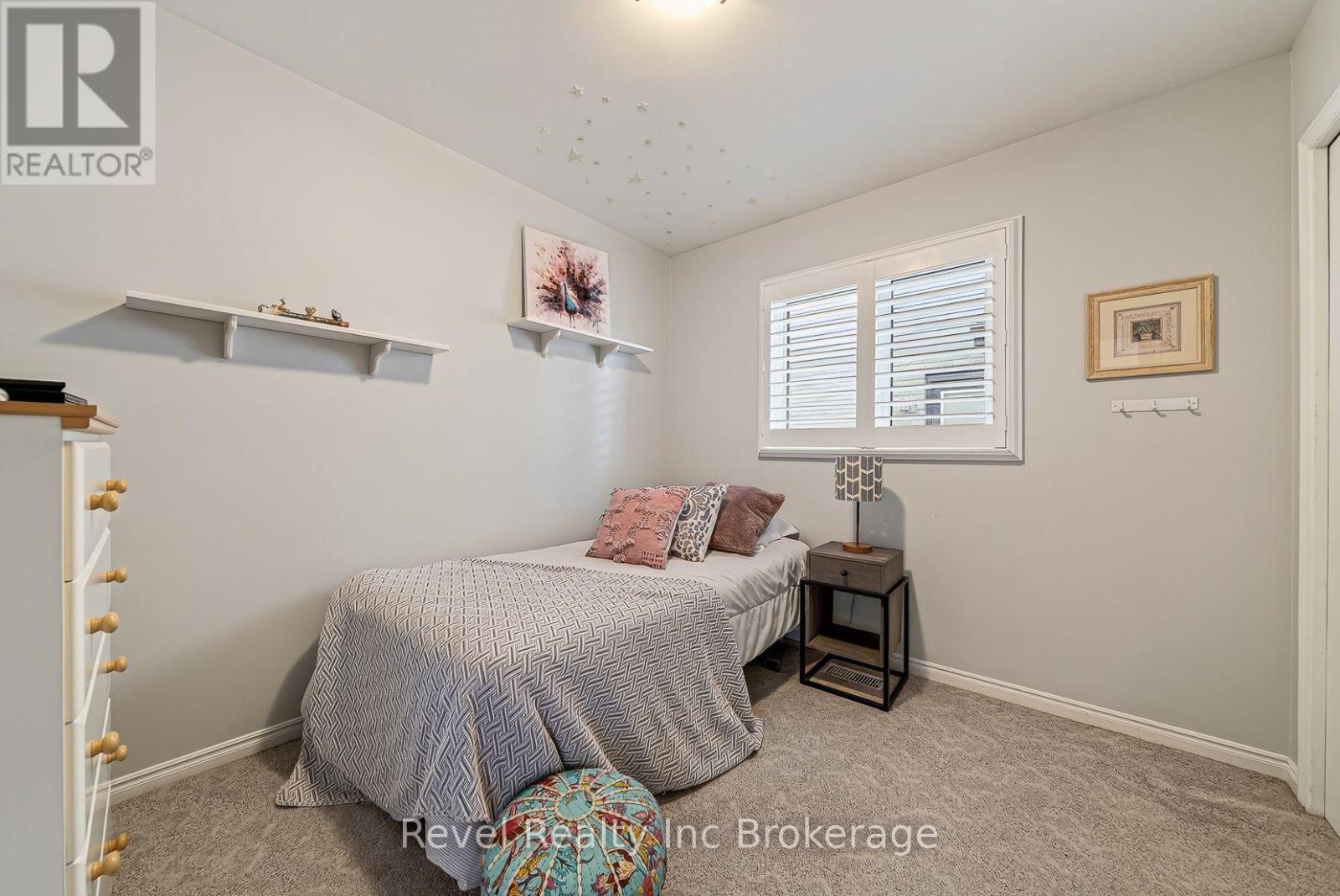 830 Berkshire Drive, Woodstock (Woodstock - North), Ontario  N4S 8R5 - Photo 12 - X13780092