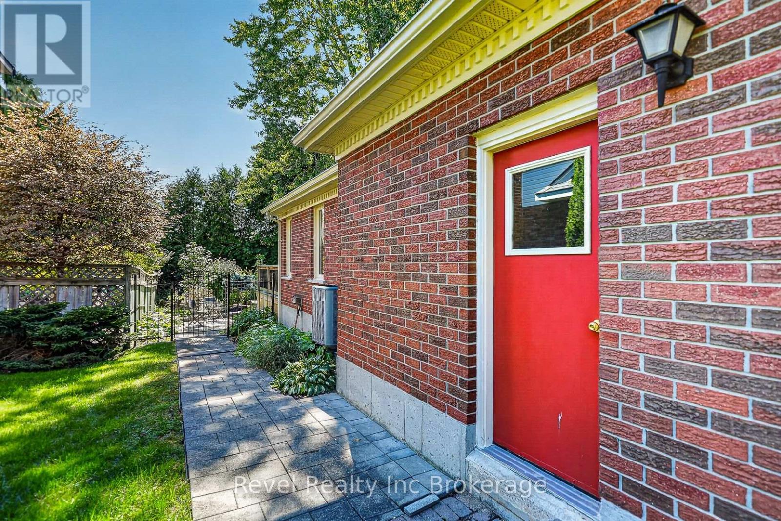 830 Berkshire Drive, Woodstock (Woodstock - North), Ontario  N4S 8R5 - Photo 32 - X13780092