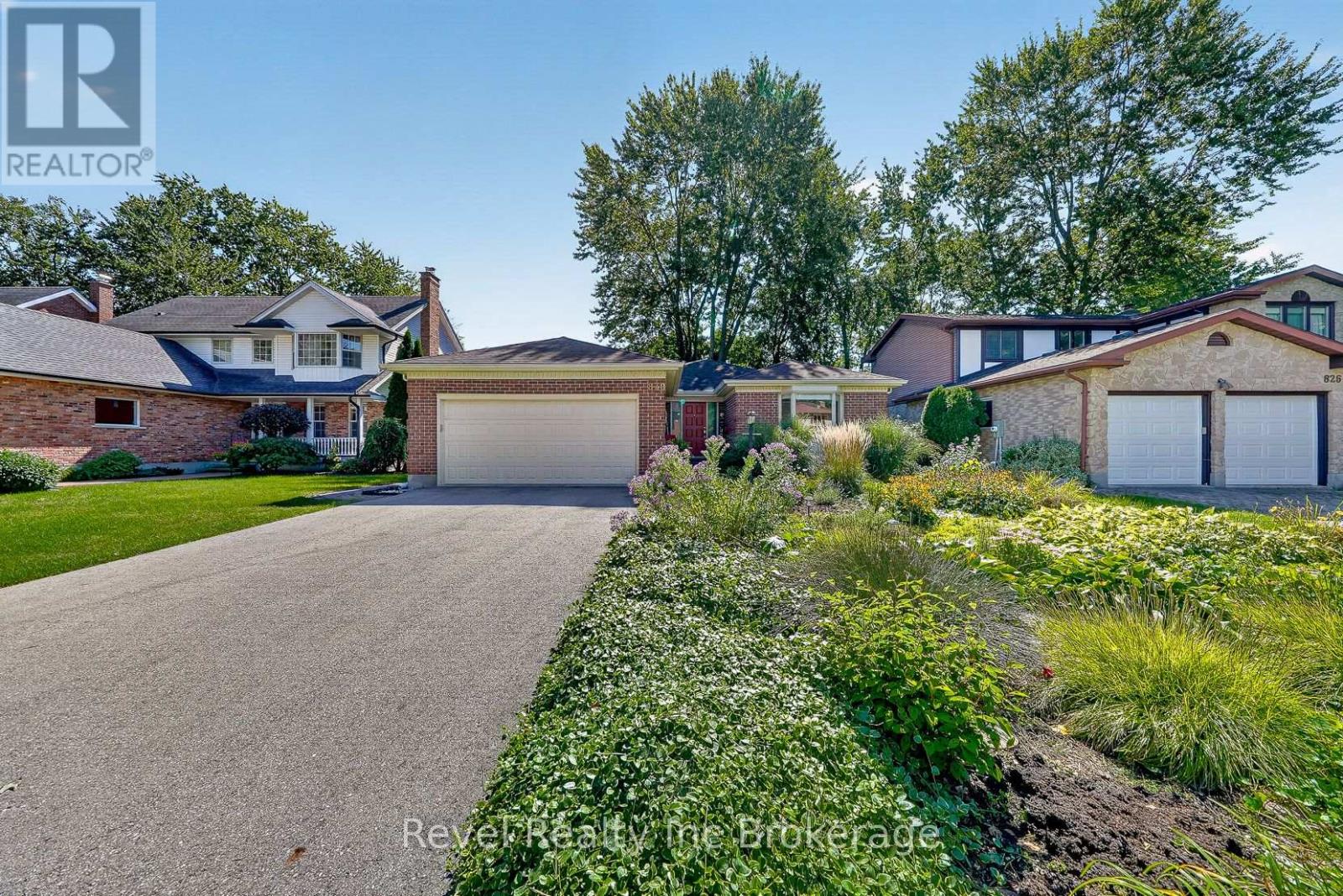 830 Berkshire Drive, Woodstock (Woodstock - North), Ontario  N4S 8R5 - Photo 4 - X13780092