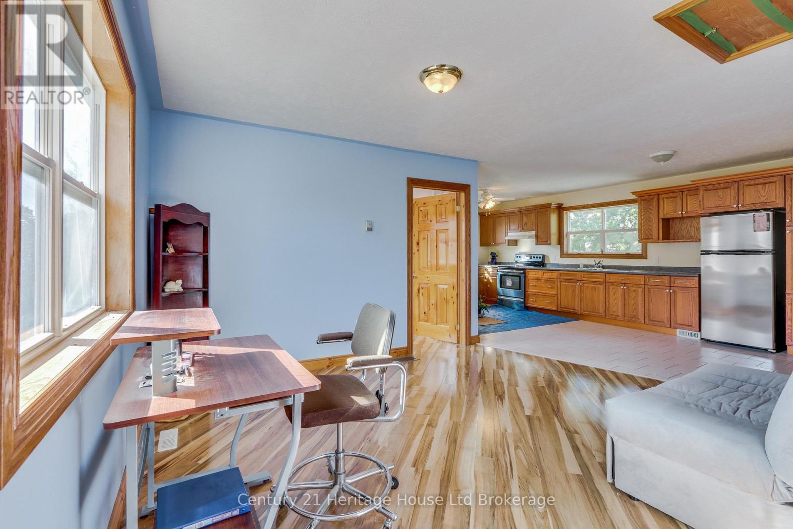 17 Spring Street, Norwich (Norwich Town), Ontario  N4S 0G6 - Photo 31 - X13784114