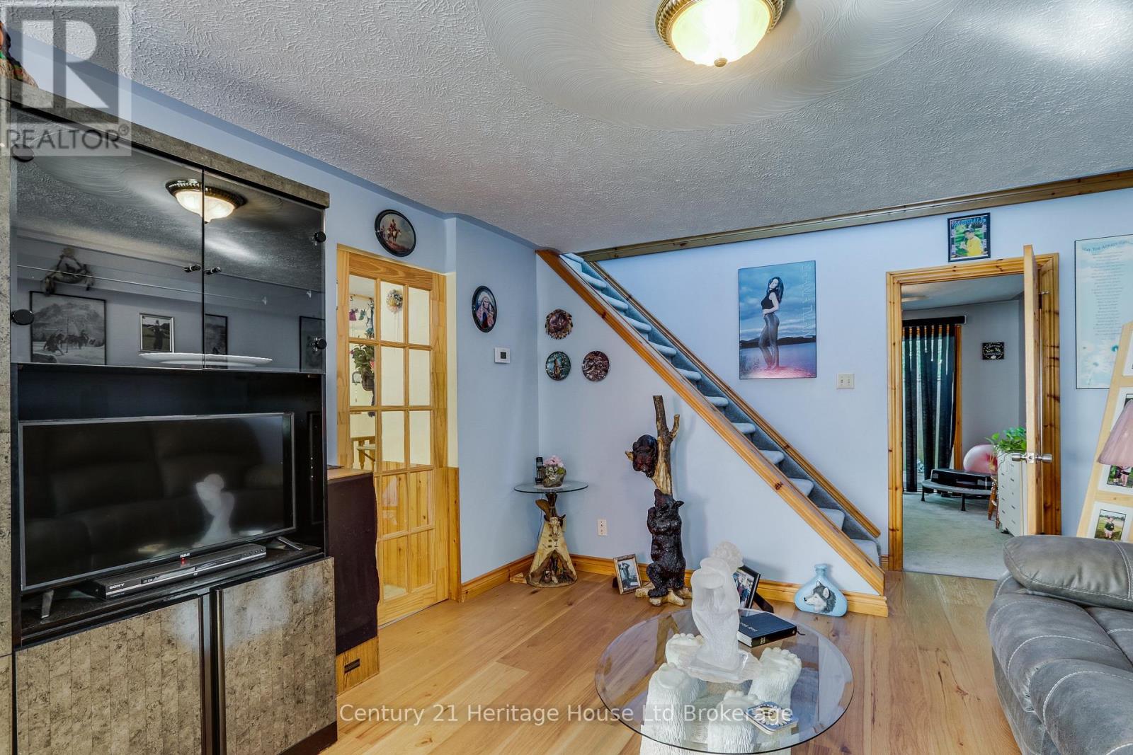 17 Spring Street, Norwich (Norwich Town), Ontario  N4S 0G6 - Photo 5 - X13784114