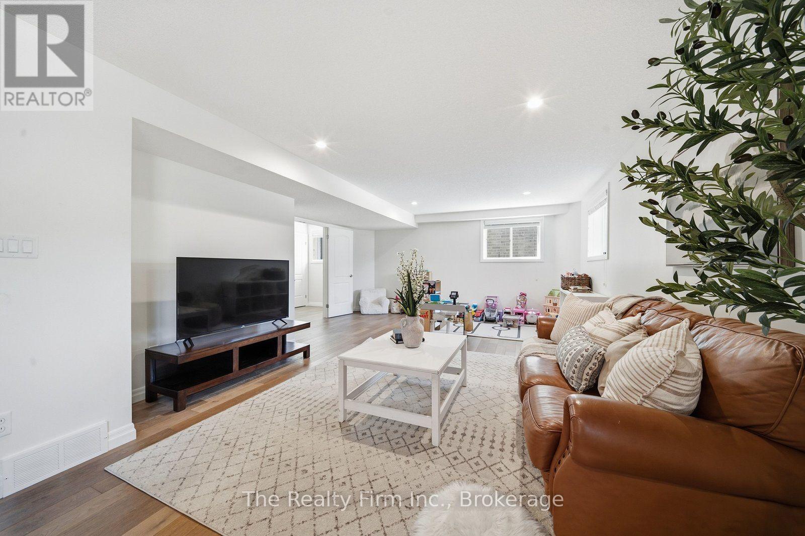 247 Dieppe Drive, Woodstock (Woodstock - North), Ontario  N4T 0G1 - Photo 32 - X13786372