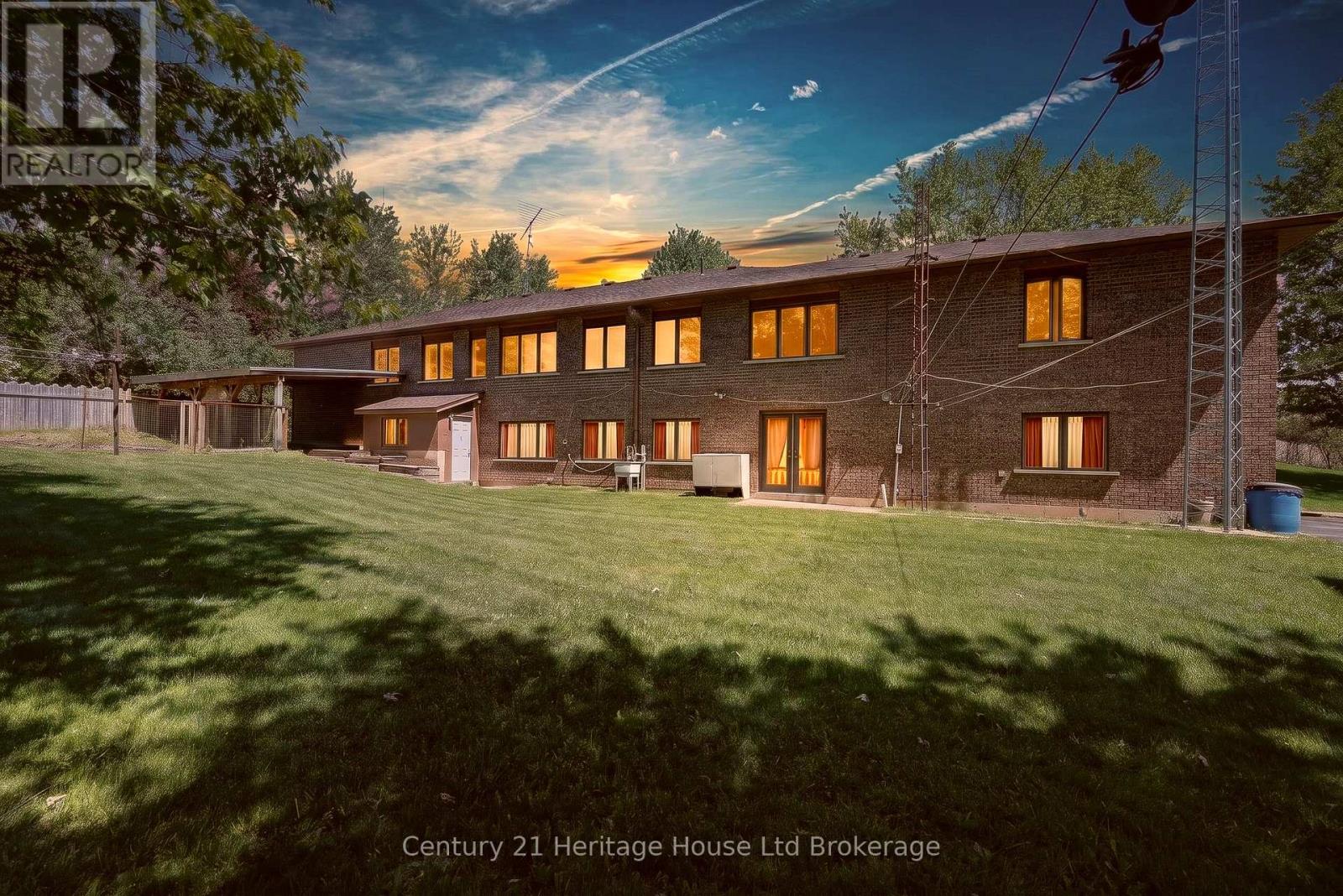 257 Bateman Line, Brant (Brantford Twp), Ontario  N0E 1K0 - Photo 2 - X13786846