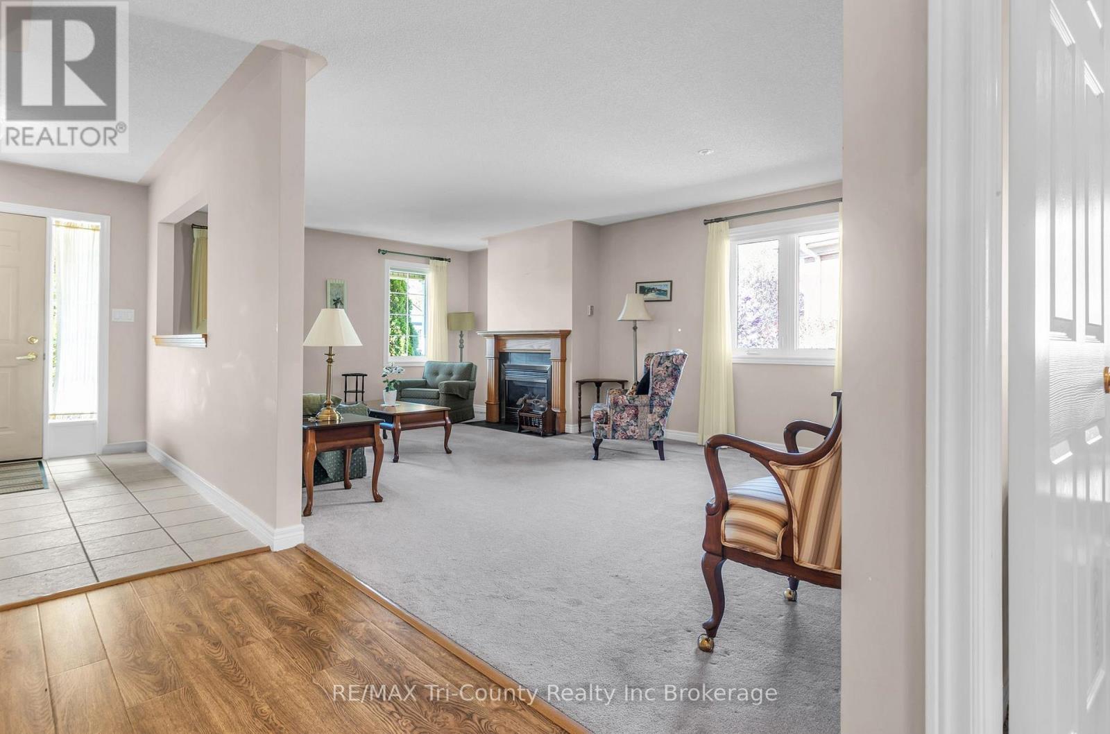 210 Baldwin Street, Tillsonburg, Ontario  N4G 5W3 - Photo 3 - X13790988