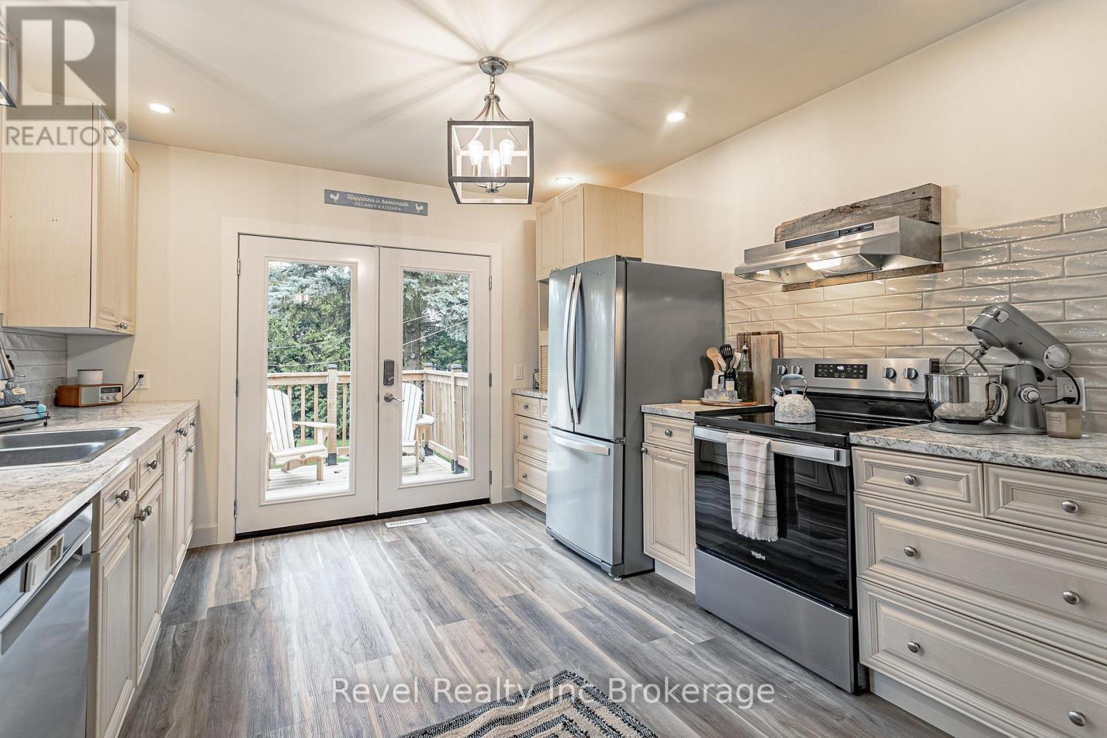 120 Loveys Street E, East Zorra-Tavistock (Hickson), Ontario  N0L 1J0 - Photo 14 - X13795376