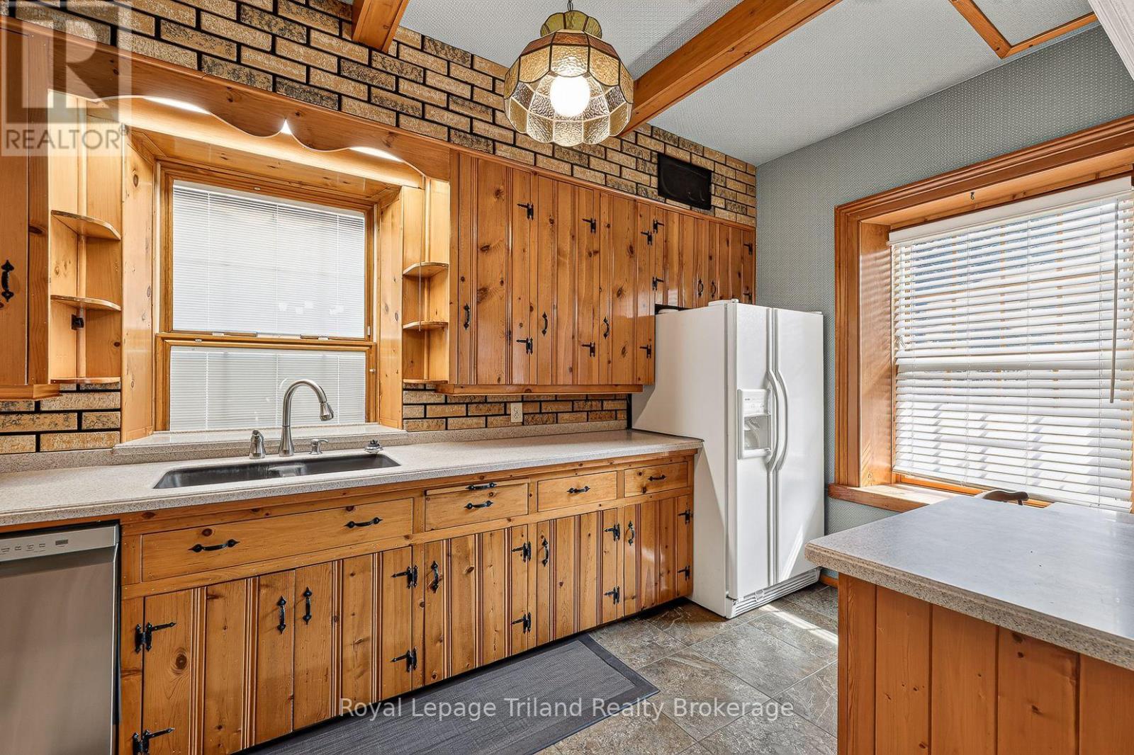 184 Washington Street, Zorra (Thamesford), Ontario  N0M 2M0 - Photo 13 - X13803878