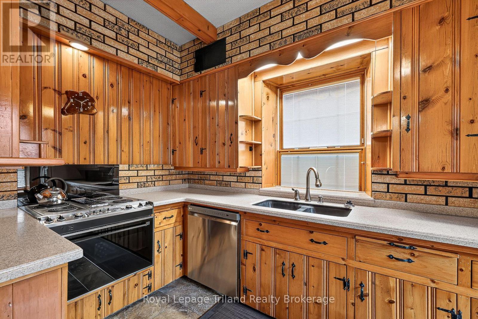 184 Washington Street, Zorra (Thamesford), Ontario  N0M 2M0 - Photo 14 - X13803878