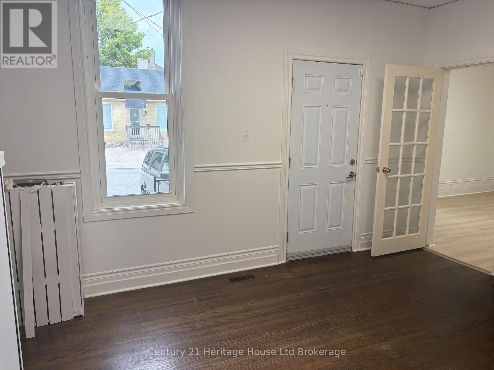 21 Wellington Street N, Woodstock (Woodstock - North), Ontario  N4S 6P1 - Photo 3 - X13803942