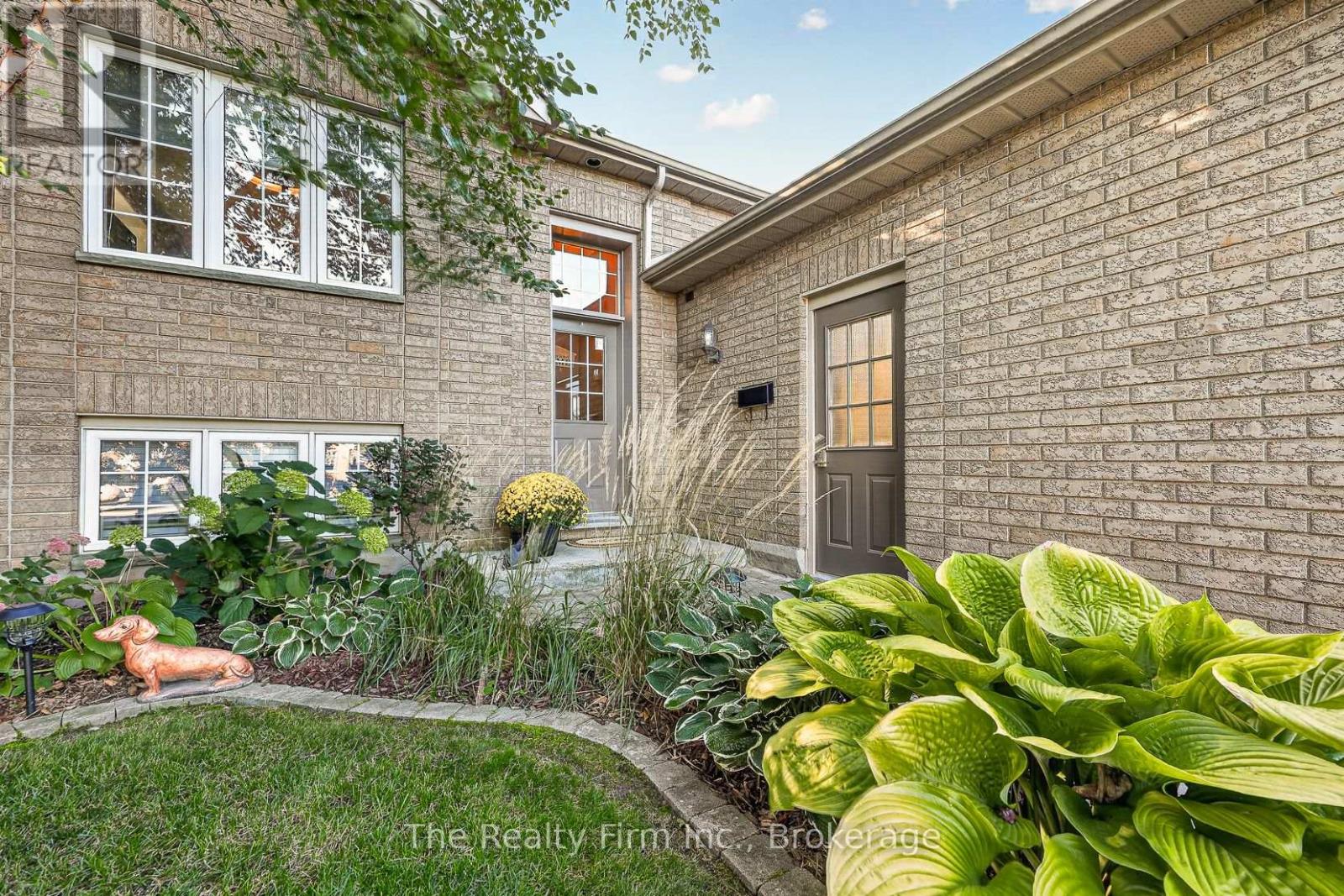 35 Beech Boulevard, Tillsonburg, Ontario  N4G 5R8 - Photo 4 - X13809826