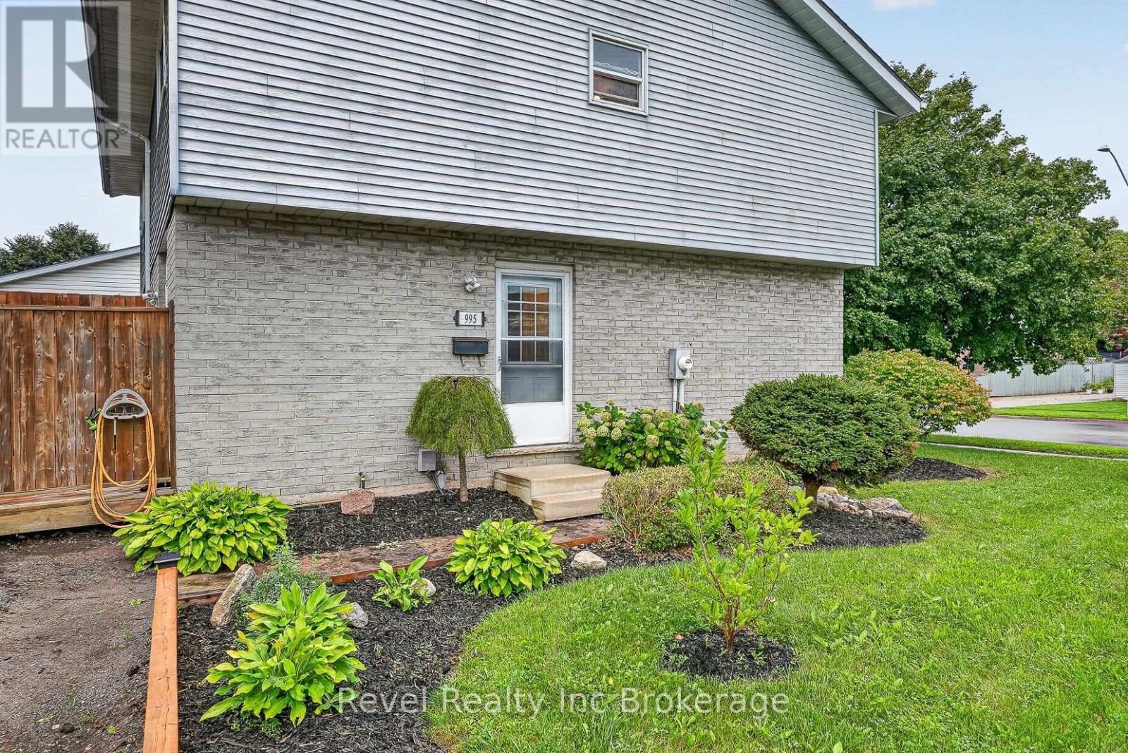 995 Cree Avenue, Woodstock (Woodstock - North), Ontario  N4T 1E7 - Photo 12 - X13812076