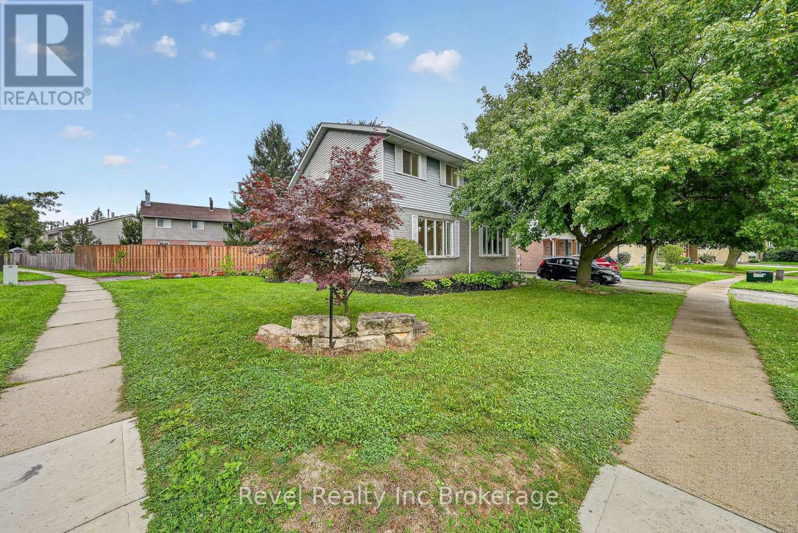 995 Cree Avenue, Woodstock (Woodstock - North), Ontario  N4T 1E7 - Photo 2 - X13812076