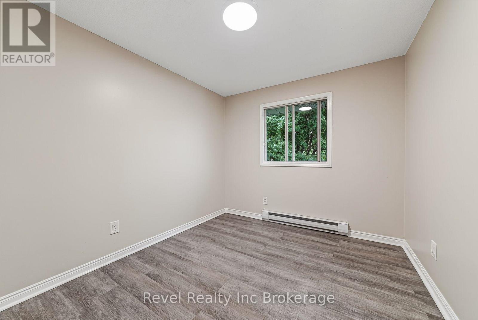 995 Cree Avenue, Woodstock (Woodstock - North), Ontario  N4T 1E7 - Photo 30 - X13812076
