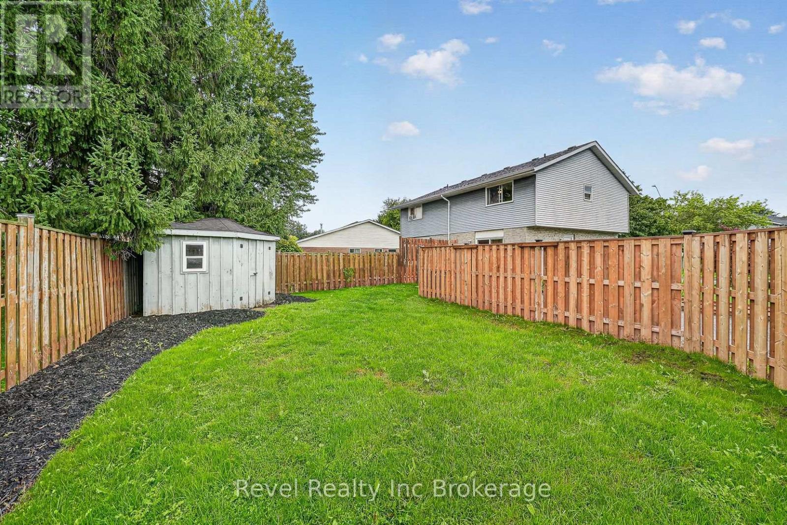 995 Cree Avenue, Woodstock (Woodstock - North), Ontario  N4T 1E7 - Photo 40 - X13812076