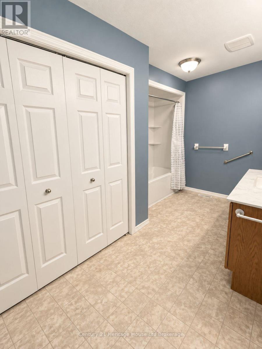 28 - 928 Lorene Street, Woodstock (Woodstock - North), Ontario  N4S 5N8 - Photo 14 - X13812982