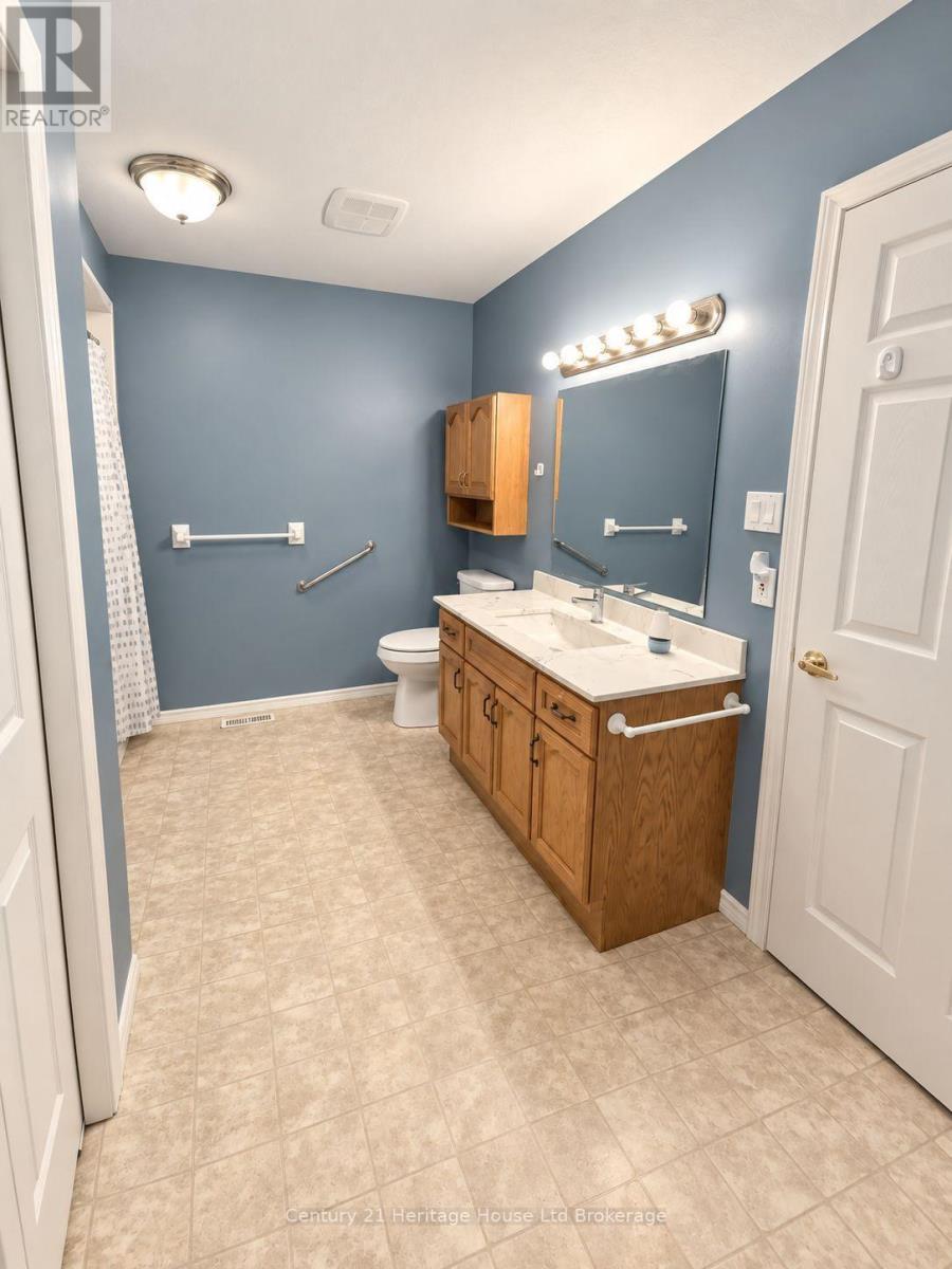 28 - 928 Lorene Street, Woodstock (Woodstock - North), Ontario  N4S 5N8 - Photo 16 - X13812982