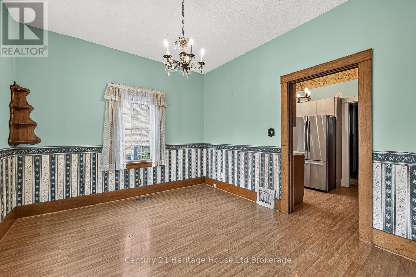 143 Charles Street E, Ingersoll (Ingersoll - South), Ontario  N5C 1J9 - Photo 12 - X13814386