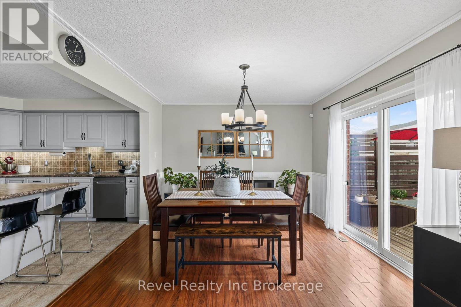 762 Frontenac Crescent, Woodstock (Woodstock - South), Ontario  N4V 0B1 - Photo 15 - X13815432