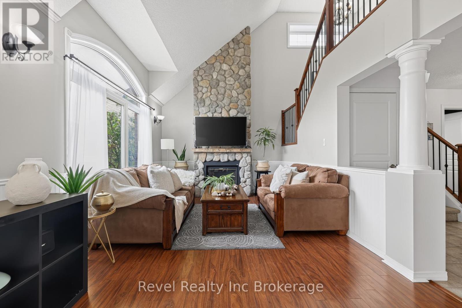 762 Frontenac Crescent, Woodstock (Woodstock - South), Ontario  N4V 0B1 - Photo 18 - X13815432